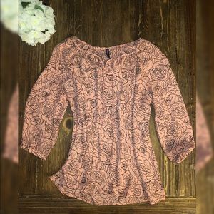 🍾3 for 20! Pink/black floral flowy top sz L